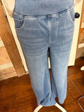 HALARA Light Blue Women's wide leg Jeans M